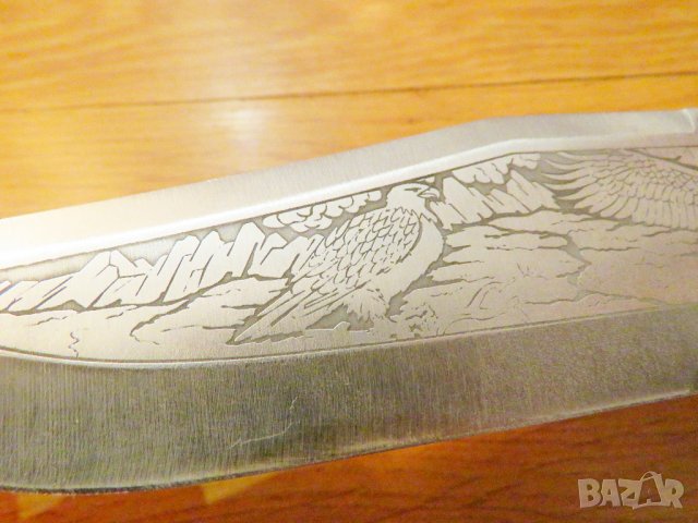 【Нож】Стар Огромен Американски нож  с гравюри по острието  Американски орел, снимка 3 - Антикварни и старинни предмети - 38465132
