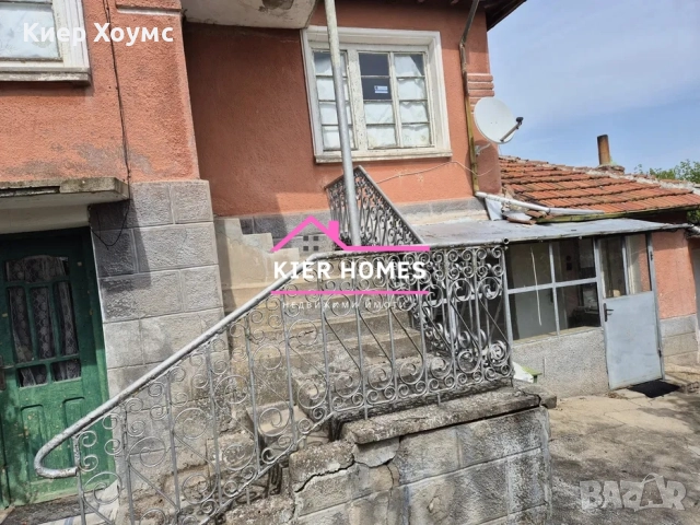 Двуетажна къща в с.Горно Белево обл.Стара Загора