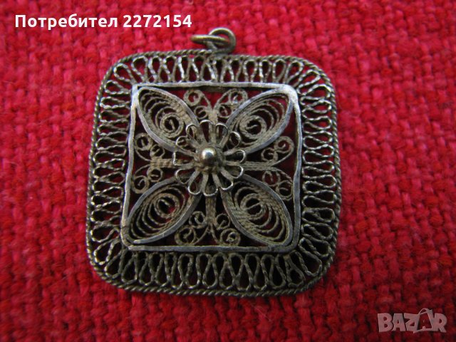 Медальон цвете филигран сребро, снимка 1 - Антикварни и старинни предмети - 31914741