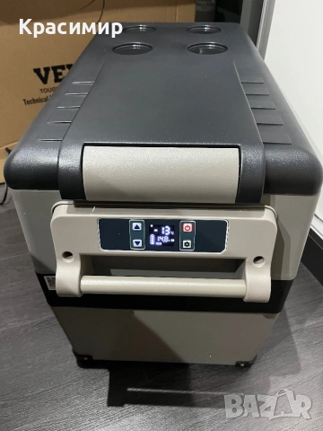 Мобилен хладилник 12/24v  45л. , снимка 2 - Аксесоари и консумативи - 53899873