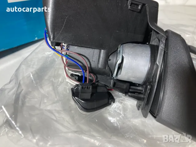 Външно огледало за Сеат Леон 3 / SEAT Leon III (5F1, 5F5, 5F8) 2012 -, снимка 5 - Части - 48385027