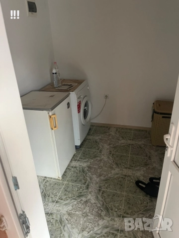 Масивна къща 250 кв.м. с двор, снимка 5 - Къщи - 51899147