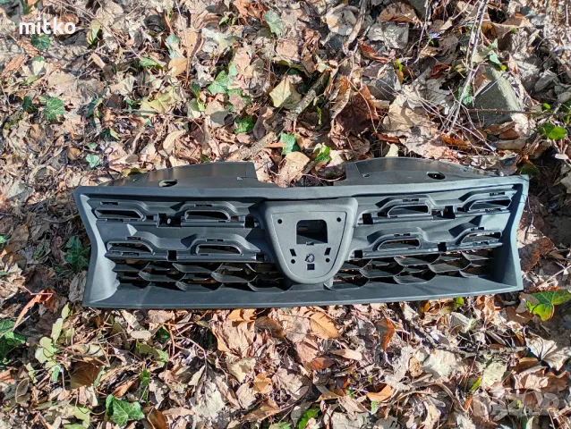 Решетка Дачия Дъстър , снимка 1