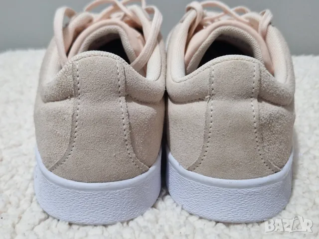 ADIDAS, 38,2/3 номер, неразличими от нови., снимка 3 - Маратонки - 49921065