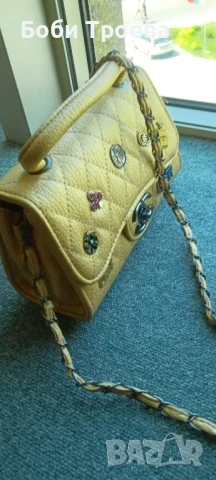 Описание Плащане и доставка Малка дамска чанта изработена от висококачествена еко кожа, снимка 2 - Чанти - 51261620