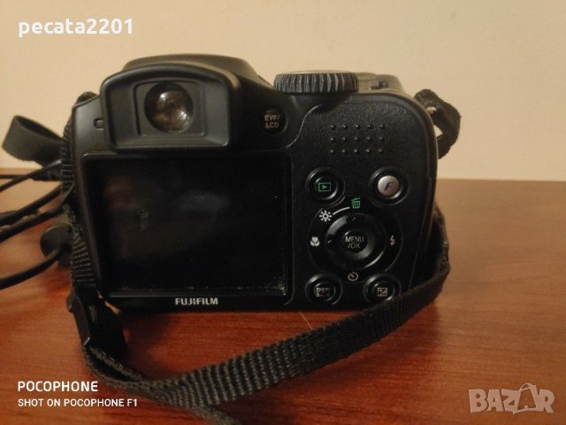 Продавам - фотоапарат FujiFilm FinePix S5700, снимка 3 - Фотоапарати - 31469884