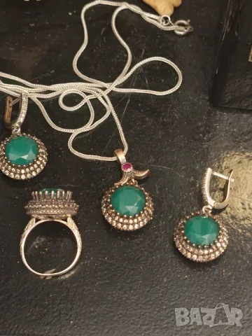 Антикварен сребърен лот смарагди цирконий рубин, снимка 12 - Бижутерийни комплекти - 50037694