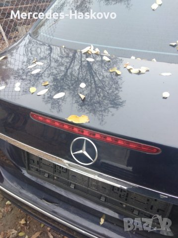 Трети стоп за МЕРЦЕДЕС в перфектно състояние.