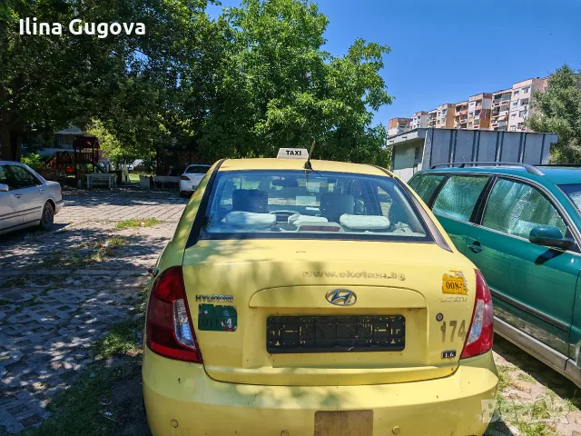 Hyundai accent 2009, снимка 2 - Автомобили и джипове - 56043812