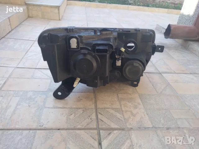 Ляв фар с диодни дневни светлини за Дачия Логан, Сандеро  Dacia Logan Sandero, снимка 4 - Части - 47877744