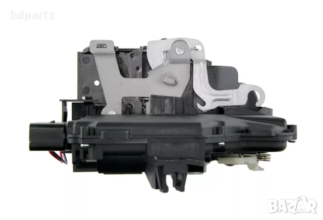 Брава за предна дясна врата VW, Golf 4, Bora, Passat B5, Beetle, Skoda, снимка 5 - Части - 56142106