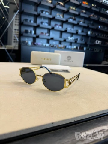 очила с черен обикновен калъф chanel versace , снимка 5 - Слънчеви и диоптрични очила - 50681989