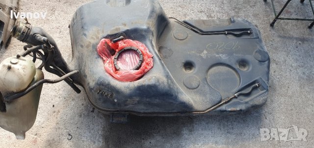 Резервоар за бмв е34 бензинов Резервоар за гориво бмв е 34