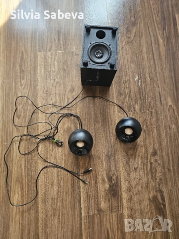 Колонки + бас подходящи за компютър Creative