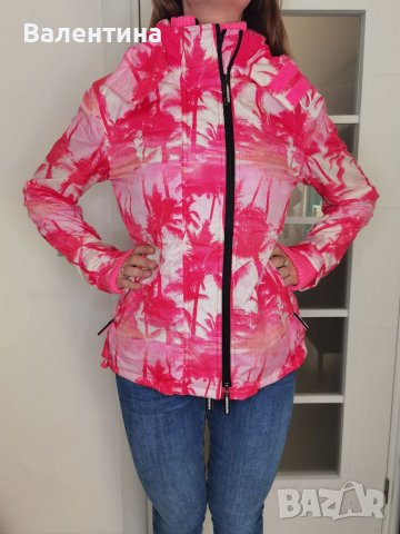 Разпродажба! XL, Дамско яке Superdry Women's Windbreaker Black Edition SD-Windcheater, снимка 2 - Якета - 38168077