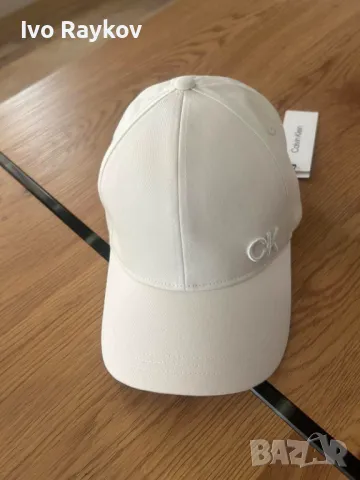 Унисекс Шапка Calvin Klein , нова оригинална