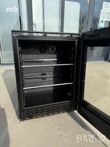 НОва малка витрина с 2 вентилатора, снимка 3 - Витрини - 49231150