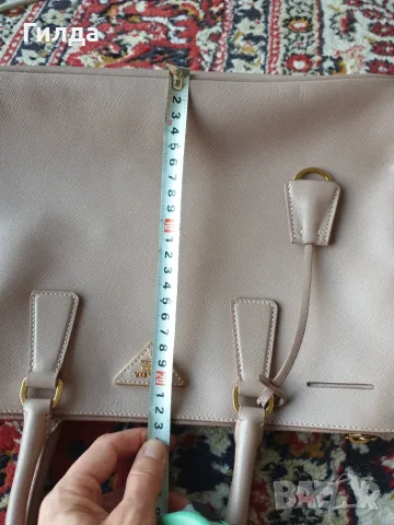 автентична чанта Prada, снимка 14 - Чанти - 56007497