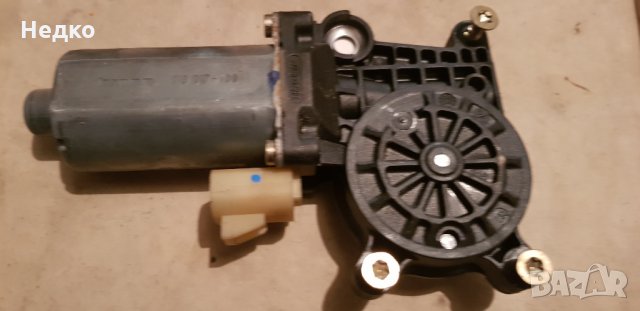 Машинка за ел.стъкло  Мерцедес МЛ, снимка 4 - Части - 31668924