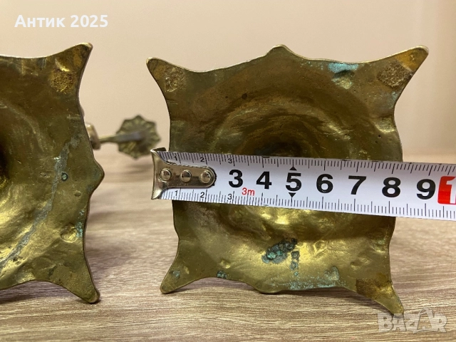 Винтидж бронзови свещници с ездачи на коне (чифт), снимка 6 - Антикварни и старинни предмети - 52061053