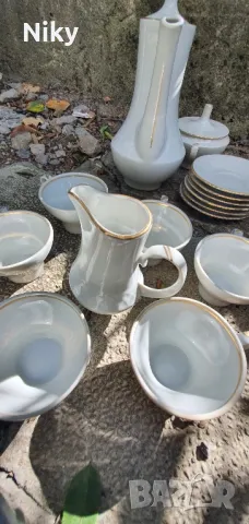 Порцеланови сервизи за чай и кафе , снимка 4 - Сервизи - 47532861