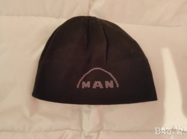 Зимна шапка MAN