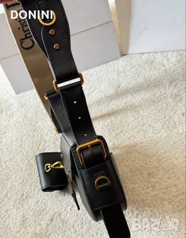 Christian Dior Дамска чанта, кожа, снимка 2 - Чанти - 56377968