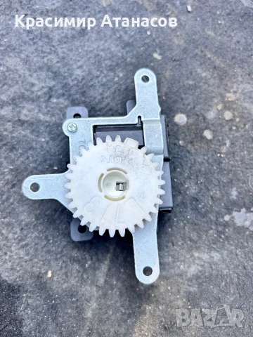 063800-2160. Моторче клапа парно за Тойота Авенсис Т27., снимка 3 - Части - 51394733