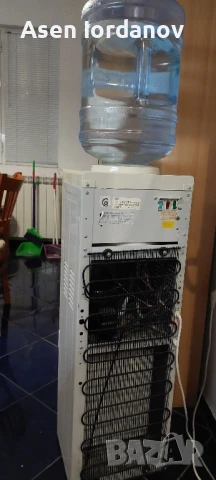 Диспенсър за вода , снимка 2 - Други - 50678194