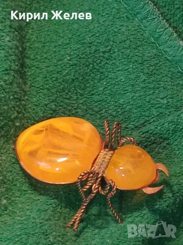 Стара ПОЗЛАТЕНА МЕДНА ФИГУРАЛНА КЕХЛИБАРЕНА БРОШКА БРЪМБАР Ръчна МАЙСТОРСКА ИЗРАБОТКА 48883, снимка 16 - Антикварни и старинни предмети - 48444573