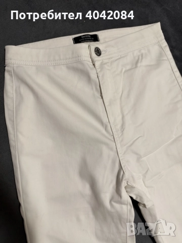 Бял панталон Bershka, снимка 4 - Панталони - 56453511