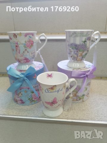 Продавам чаши в кутия! , снимка 1