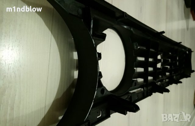 Решетка Volkswagen Golf 2 , снимка 3 - Части - 39230182