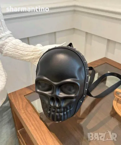 кожена череп раница - 42 лв