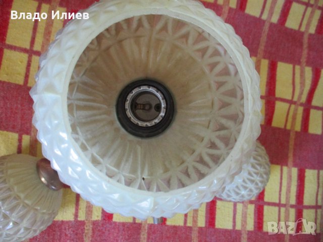 Полилеи, абажури, плафони и водонепроницаема лампа –всички винтидж ,работещи  и добре запазени, снимка 3 - Полилеи - 33861044