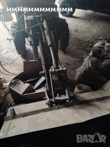 челен товарач за мини трактор , снимка 4 - Селскостопанска техника - 53937089