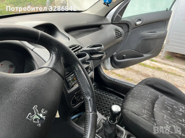 PEUGEOT206-SW, снимка 14 - Автомобили и джипове - 53641594