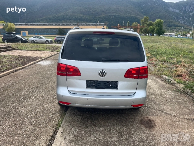 Vw Touran 1.6 tdi, снимка 4 - Автомобили и джипове - 52098700