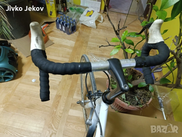 Колело aris бегач шосеен, снимка 8 - Друго оборудване - 53924319