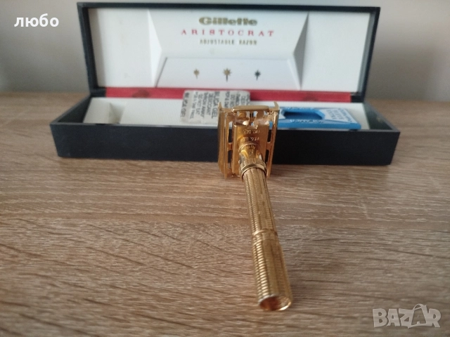Самобръсначка GILLETE USA Чисто Нова Без забележки Чисто Нова във 22 м Злато Покритие , снимка 4 - Други ценни предмети - 52357106