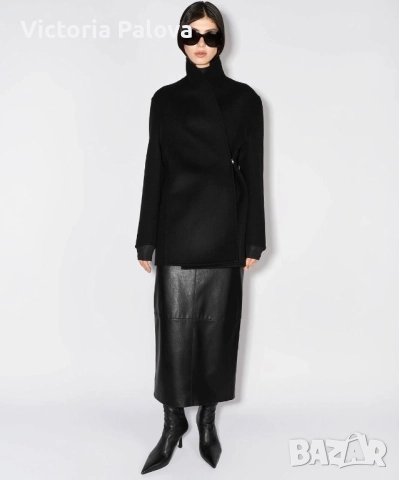 VINTAGE черна кожена миди пола, уникален дизайн, снимка 14 - Поли - 52086295