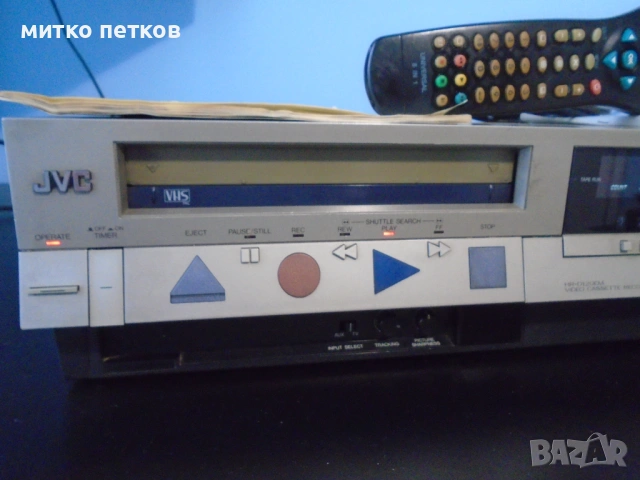 видео JVC hr-d120em, снимка 4 - Плейъри, домашно кино, прожектори - 53267320