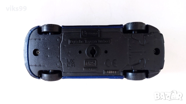 Bburago Porsche Taycan Turbo S - Мащаб 1:46 , снимка 8 - Колекции - 51501123