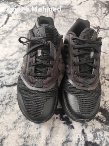 оригинални маратонки Адидас , снимка 2 - Маратонки - 54213620