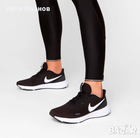 Маратонки Nike Revolution 5 номер 41,5 -42, снимка 4 - Маратонки - 44499440