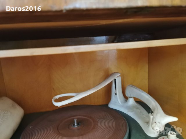 Музикален шкаф Хармония/Supraphon , снимка 12 - Антикварни и старинни предмети - 37275402