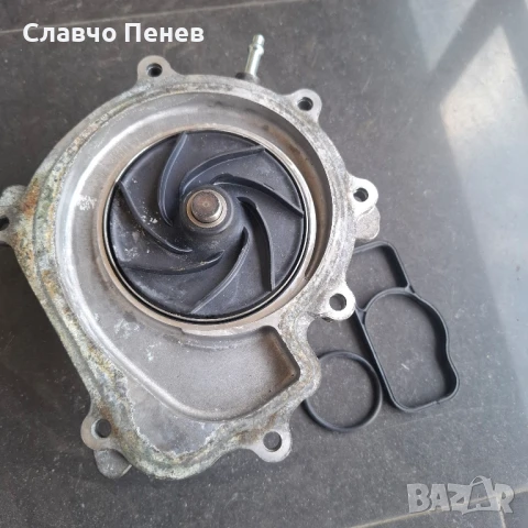 Водна помпа за MERCEDES-BENZ C-CLASS (W204);E-CLASS (W212, снимка 3 - Части - 50557746