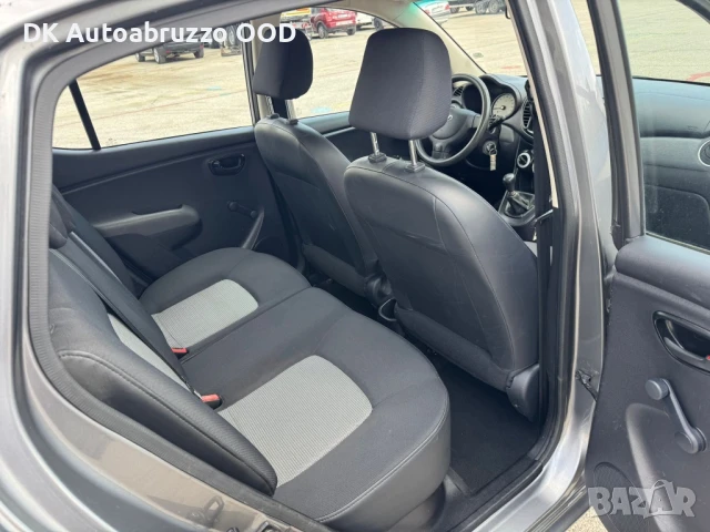 Hyundai i10 1.1 бензин, снимка 8 - Автомобили и джипове - 50719116