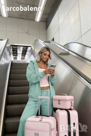 Дамски комплект анцуг Clarks, 3цвята , снимка 18 - Спортни екипи - 53919049