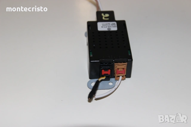 Усилвател антена VW Golf 6 хечбек (2008-2013г.) 5M0 035 570 B / 5M0035570B / 5M0.035.570.B, снимка 2 - Части - 54101663